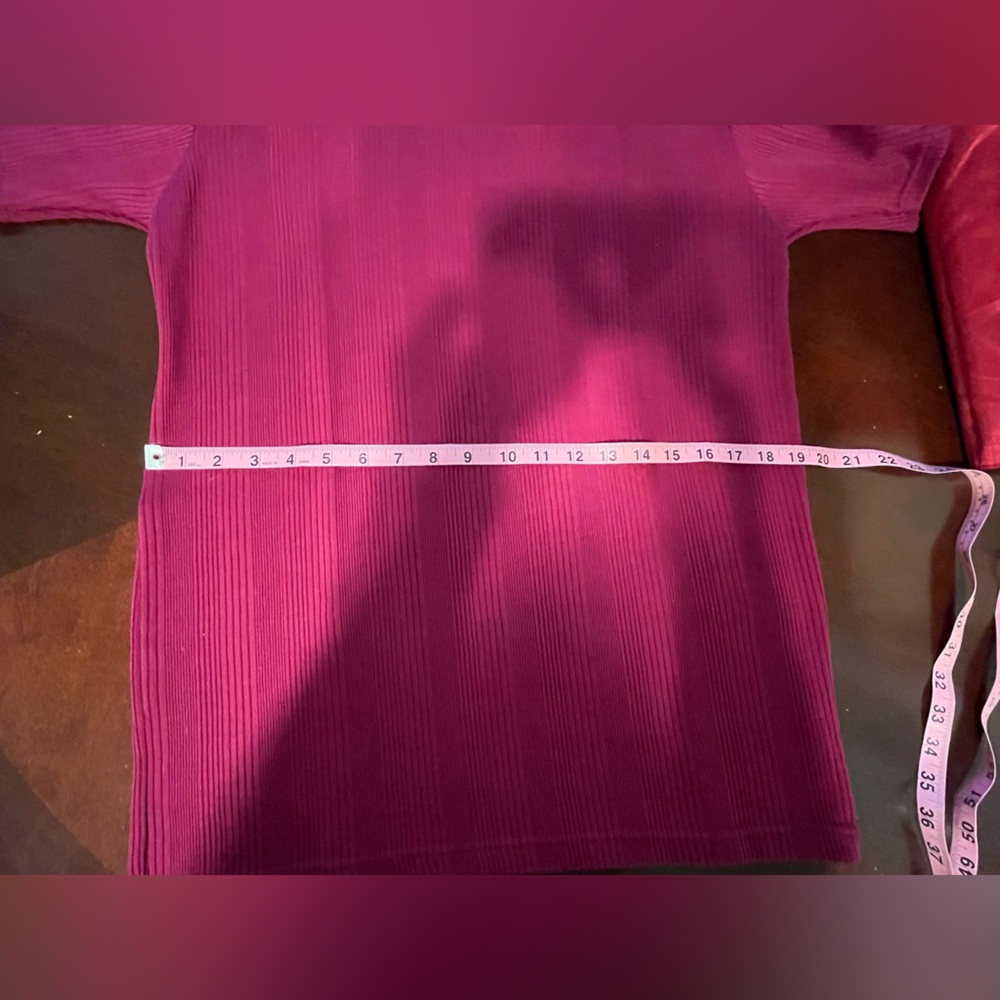 Limited Deep Red Ribbed Top - Picture 6 of 11